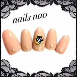 ベージュブローチネイル|nails nao