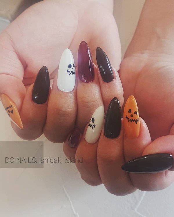 trick or treat !!|DO NAILS.school