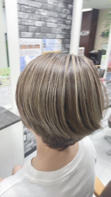 ハイライト/白髪ぼかしハイライト．ローライト|Hair Make TOP SHAPE