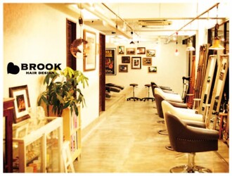 BROOK HAIR DESIGN | 薬院/渡辺通/桜坂のヘアサロン