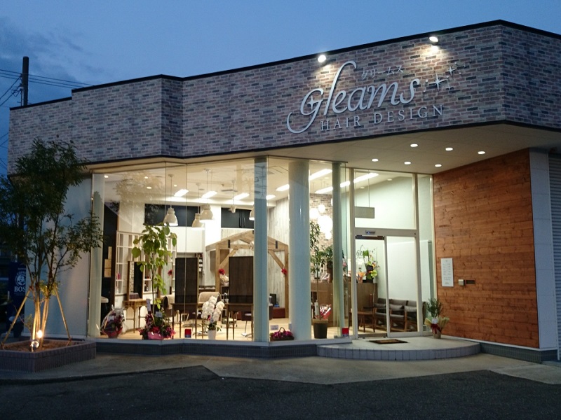 GLEAMS | 新潟のヘアサロン