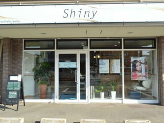 Hair ＆ Esthetic salon Shiny | 薬院/渡辺通/桜坂のエステサロン