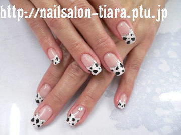 nail salon Tiara | 青梅のネイルサロン