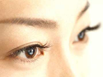 Eyebrow and Eyelash Salon DIVA | 木津川のアイラッシュ