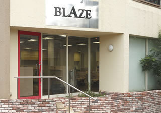 BLAZE　本店 | 北九州のヘアサロン