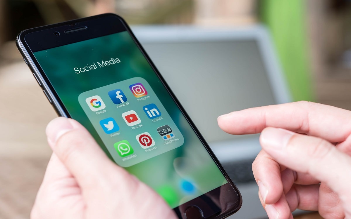 social_media