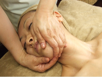 小顔骨気サロン フェアリーローズ ［宮城県/仙台］