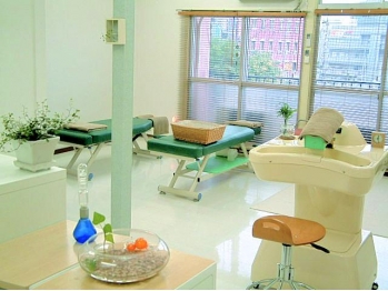 [骨盤矯正] コモリ整体院 ［東京都/立川］