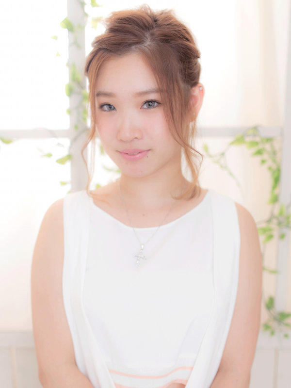 外国人風シニョンスタイル