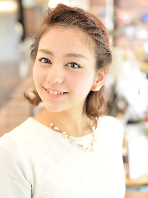 大人すぎないシンプルアレンジ