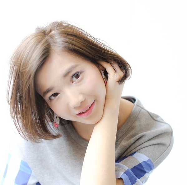 SALOON ［大阪府/本町］ なでたくなる！ピュアサラつや髪