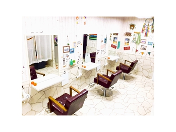 アンク・クロス　新宿店 ［東京都／新宿］ 店舗イメージ