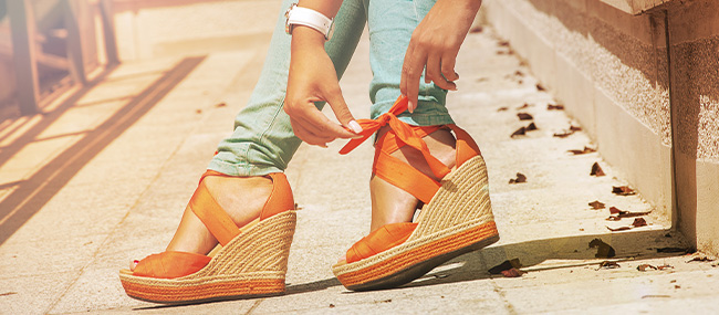 あなたに合うのは？自分に足に合うサンダルを選ぶ３つのポイント