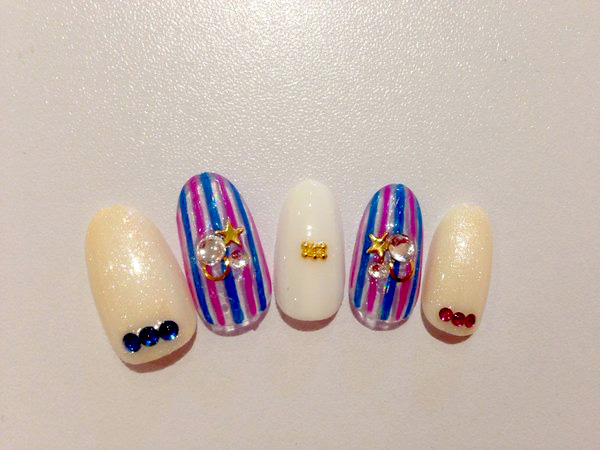 エクセレントネイル　西新店 ［福岡県/西新/姪浜］ 【ショートネイル】サマーストライプ