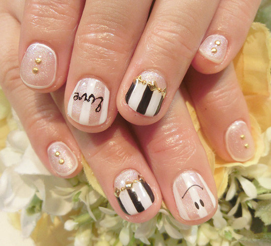 Beauty YOGASalon feel ～Nail～ ［大阪府/天満橋/谷町四丁目］ 【ショートネイル】黒白ストライプ