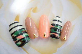 BIKKY 長浜店 ［滋賀県/長浜］ 【ボーダー×カモフラ】個性派ショートネイル
