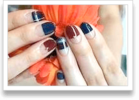 ネイビーチェック×ボルドーネイル写真