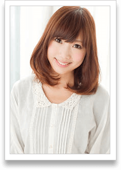 誰からも愛される王道つやカール女性写真