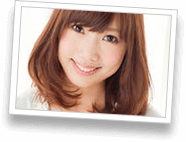 ミディアムヘアの女性