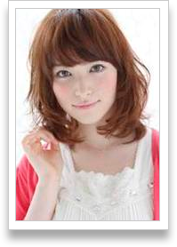 大人可愛い♥SWEETミディ女性写真