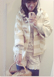 全体的に淡いトーンでまとめ可愛らしく。