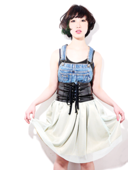 Foreign girl * ＩＮＮＯＣＥＮＴ ＭＯＭＥＮＴ|ＦＡＩＲＬＡＤＹ 下北沢店