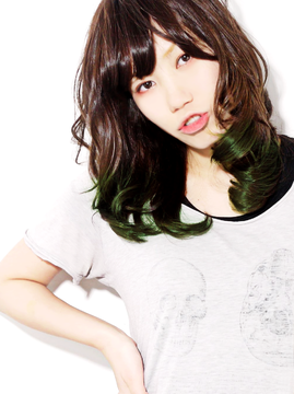 Foreign girl * ＵＮＣＨＡＩＮ ＰＬＡＹ|ＦＡＩＲＬＡＤＹ 下北沢店