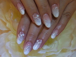 ホワイトで統一したデザインに♪|Ｇrand Max