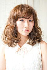 カーリーセミディー♪|hair lounge PAA