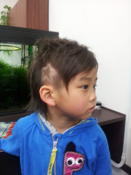 アシンメトリー＆バリーアート|nitoro