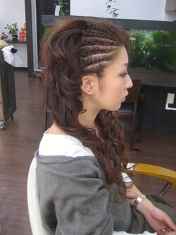 コーンロウ＆エクステ