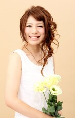 ラグジュアリー感を生かしたルーズアップ|dot.-ｈａｉｒ-gem