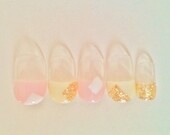 シンプルフラットフレンチネイル|Ｒｅｌｕｈａ　nａｉｌ