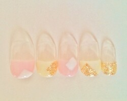 シンプルフラットフレンチネイル|Ｒｅｌｕｈａ　nａｉｌ