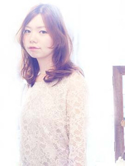 ナチュラル]伸ばしている方にバッチリリラックスミディアム