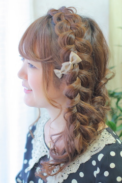 二次会では♪♪|broto ヘアセット＆メイク 着付け