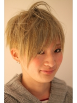 エッジをきかせたｓａｎｔａ ｆｅショート 1407 Mod S Hair 柏店 モッズヘアカシワテン 千葉県 柏 の髪型 ヘア スタイルカタログ ビューティーパーク
