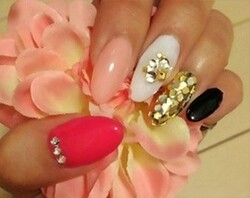 ビジューネイル☆