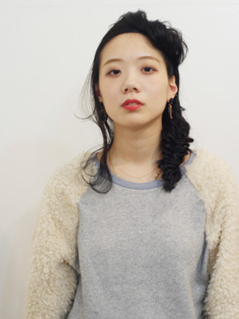 ICHI[ストリート]黒髪や伸ばしている方でもできるアレンジ♪|YARD.