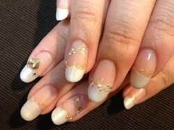 ブライダルネイル　変形フレンチ|Nail  Salon Rikka