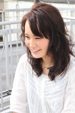 春、、新生活に向けて、少し大人のミディアムウェーブにチャレンジ＊|きく美容室 advance