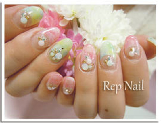 マーブルピンク パステルグリーンフレンチ 2340 Rep Nail Salon リプネイルサロン 岡山県 岡山 のネイル デザインカタログ ビューティーパーク