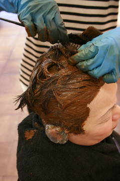 京都　天然１００％ヘナ＆インデイゴで染める ショートアシンメトリースタイル|hair Qril