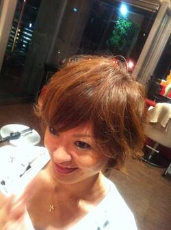 毛先に動きのあるショートスタイル|ＣａｎｄｙＬａｕｇｈＡｉｒ