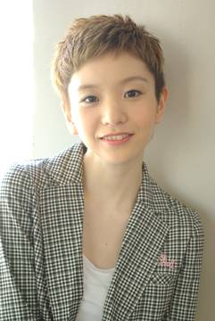 ボーイズライクなフレンチショート