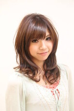 ゆるカールレイヤー|matiz hair design　蘇我店