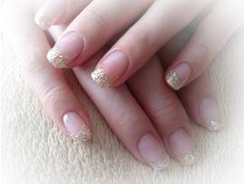 ラメフレンチ|プライベートサロン Ray