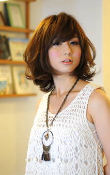 大人フェミニンなミディアムボブ|ＤＩＰＥＲＣＨＥ union