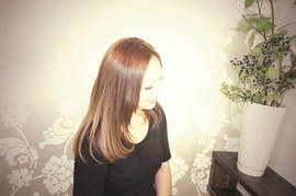 ナチュラルストレートセミディ