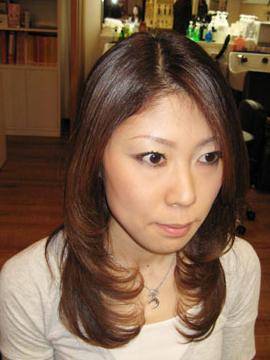 ロングで毛先の褪色が早い方におすすめのグロスカラー☆